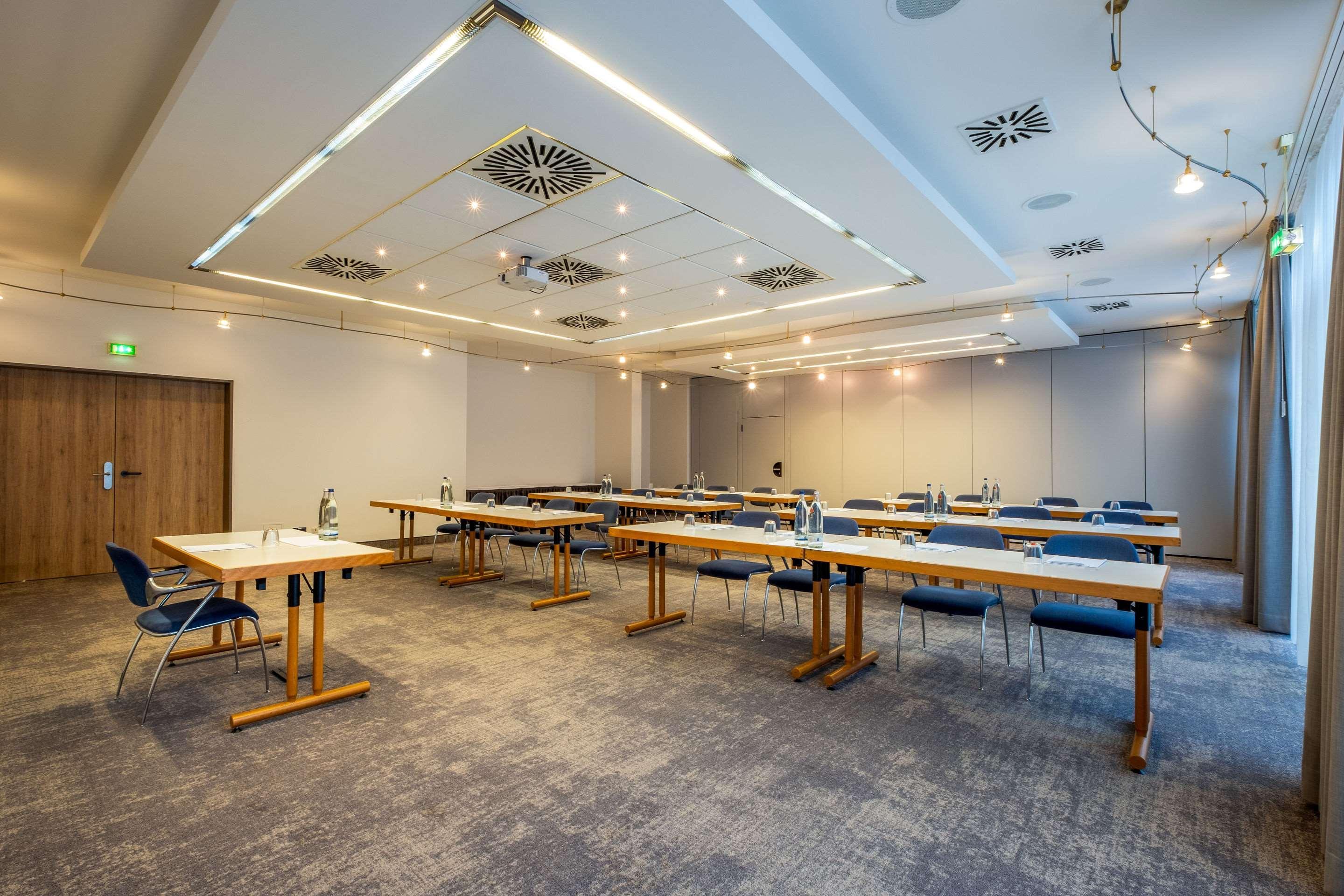 Quality Hotel Lippstadt Bagian luar foto