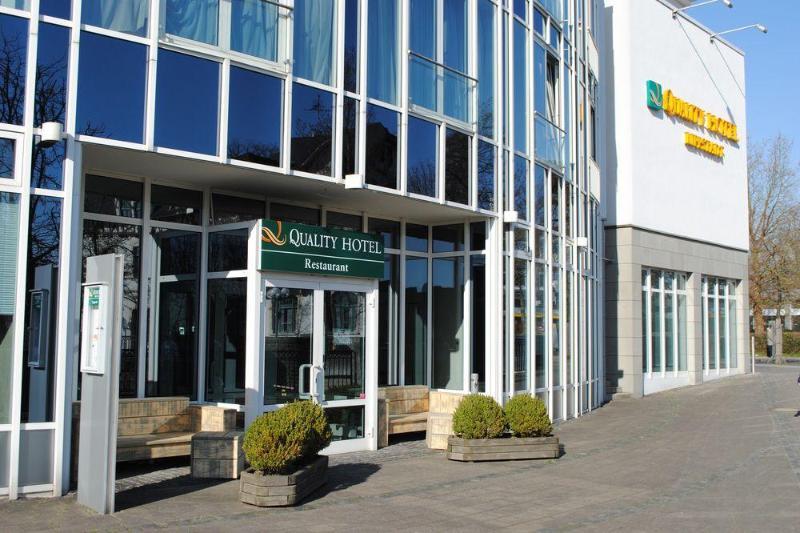 Quality Hotel Lippstadt Bagian luar foto