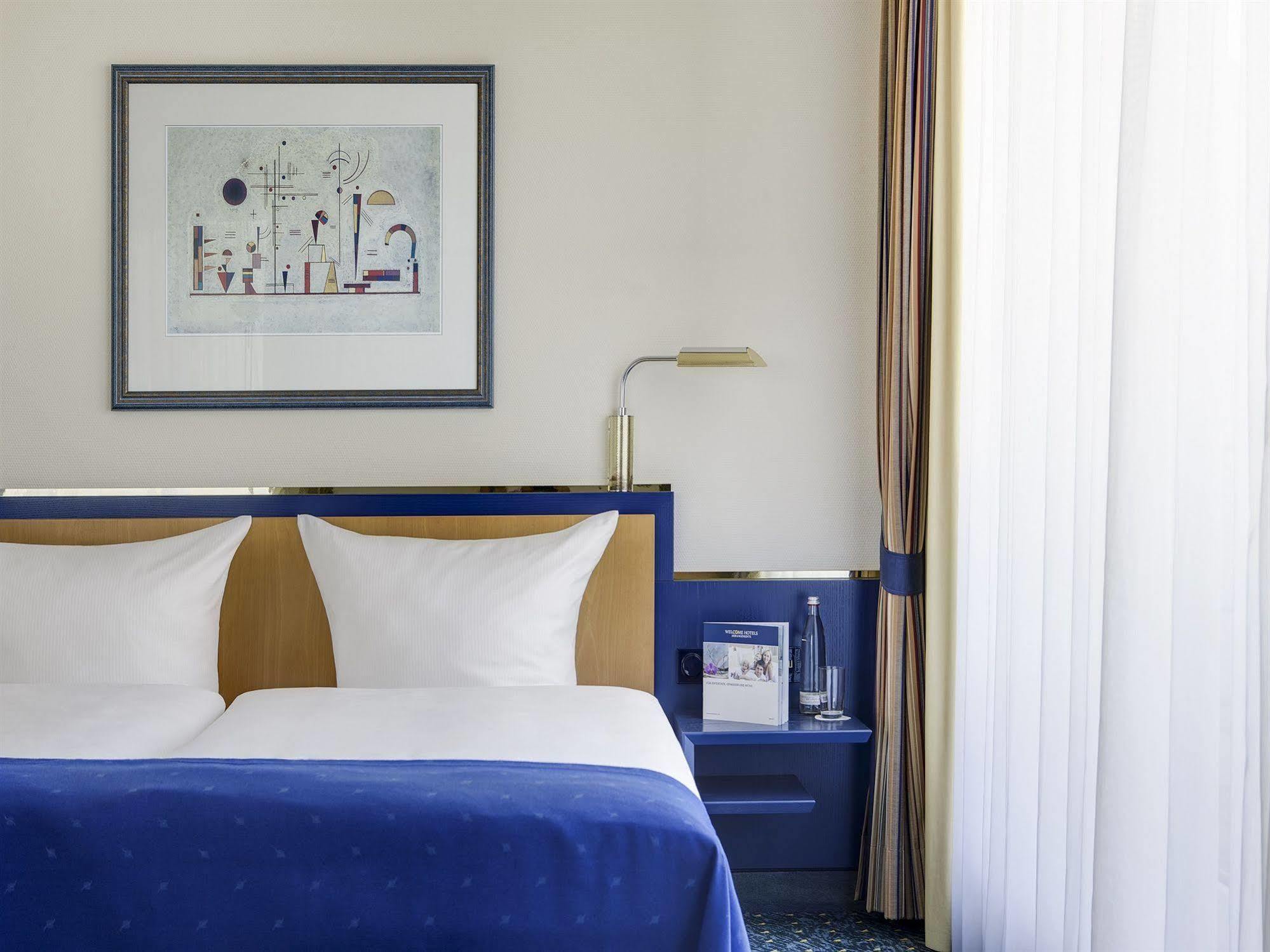 Quality Hotel Lippstadt Bagian luar foto